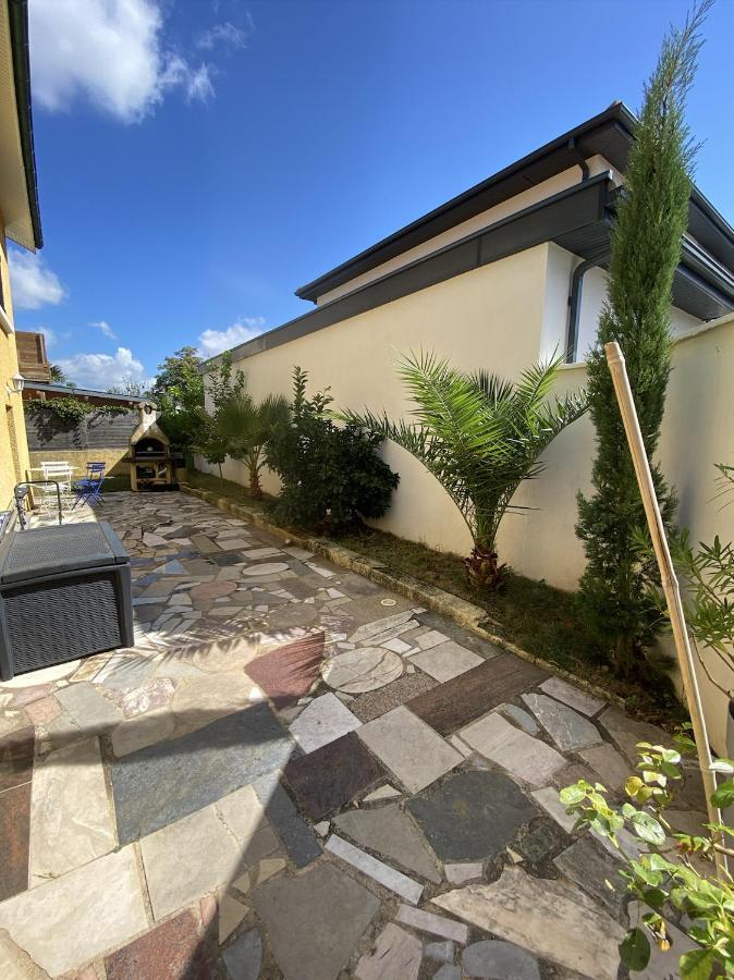 Apartamento Maison Lyon-Bron Eurexpo - Stadium Groupama Exterior foto